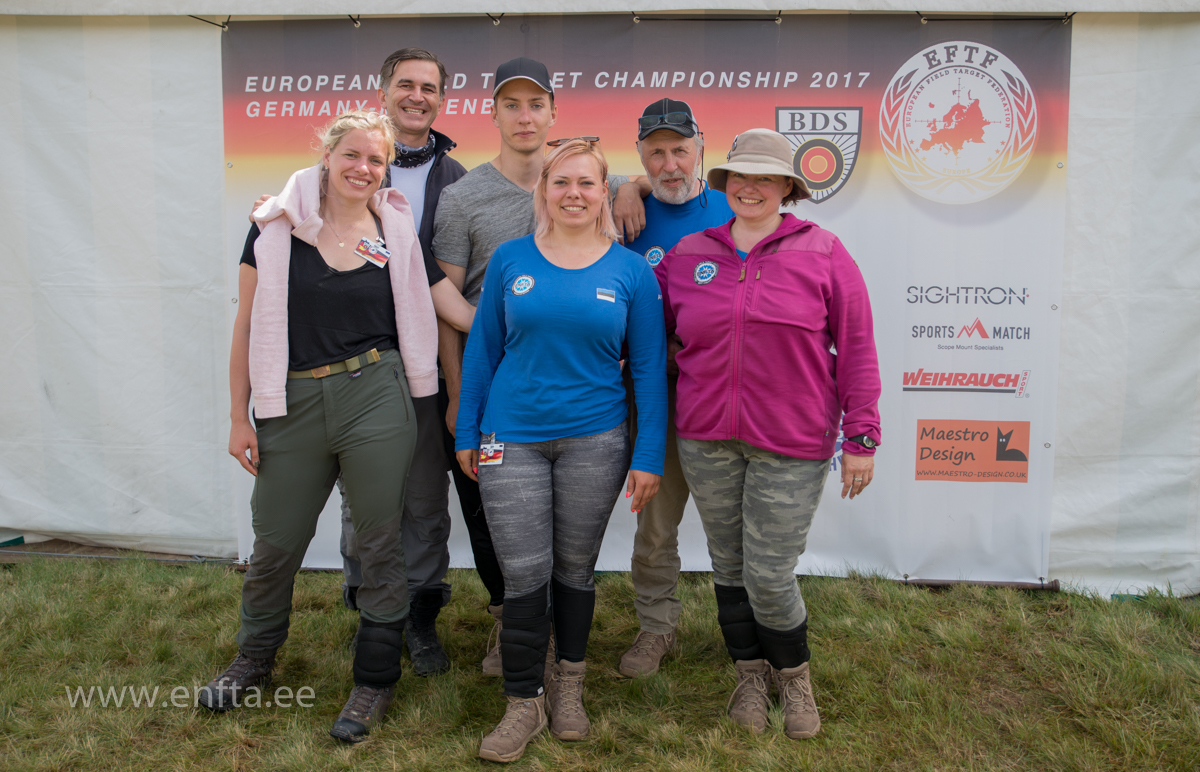 937 Group of Estonian and Italian shooters